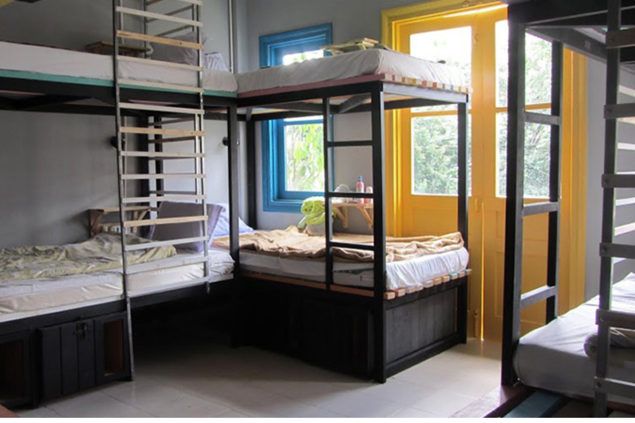 chi phí thiết kế và thi công hostel 4